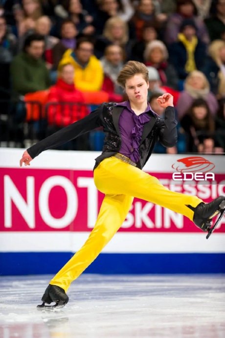 Ice Gallery Skates U.S.